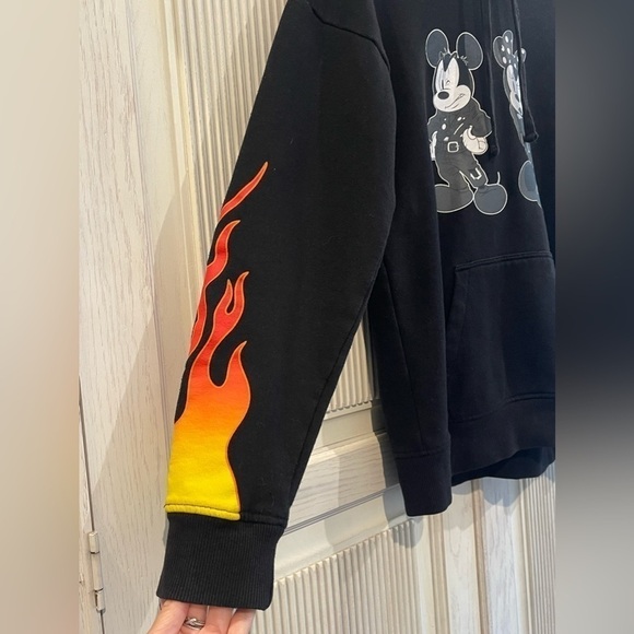 VANS and DISNEY Womens Mickey Black Hoodie Sweatshirt Collaboration, size Small - Picture 4 of 8